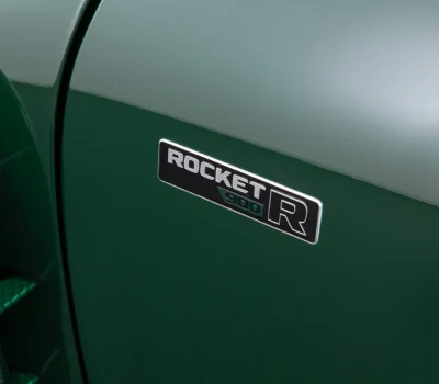 014_BRABUS_ROCKET 900R_mean_green_side_logo-1170x780