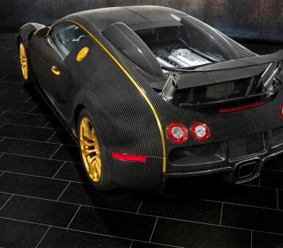 6818bfe47749652d9329f288_LINEAE299ORO-Fullscreen_gallery_slider-001