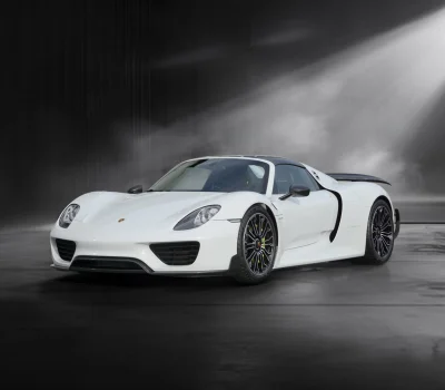 6818c3081fcdc176763b0595_Porsche918-Hero_image-001