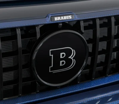 BRABUS 800_Deep Blue_Studio klein (4)-1170x780